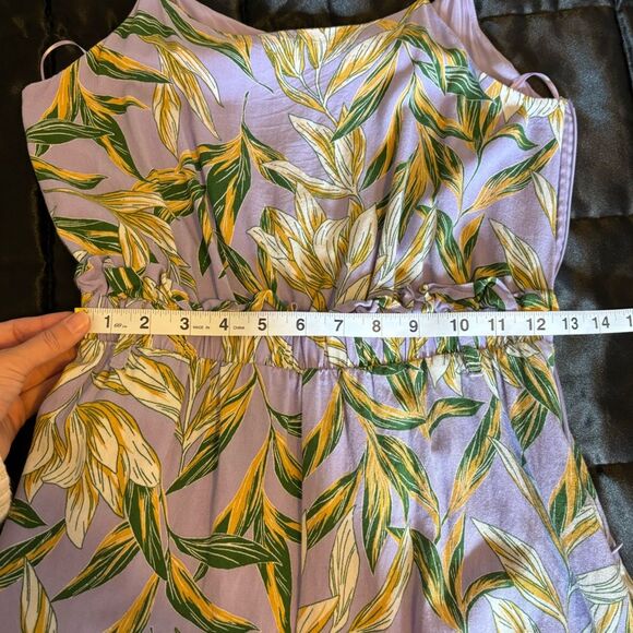 J.O.A. Raya Lavender Floral Print Midi Dress Size Medium - Picture 10 of 10